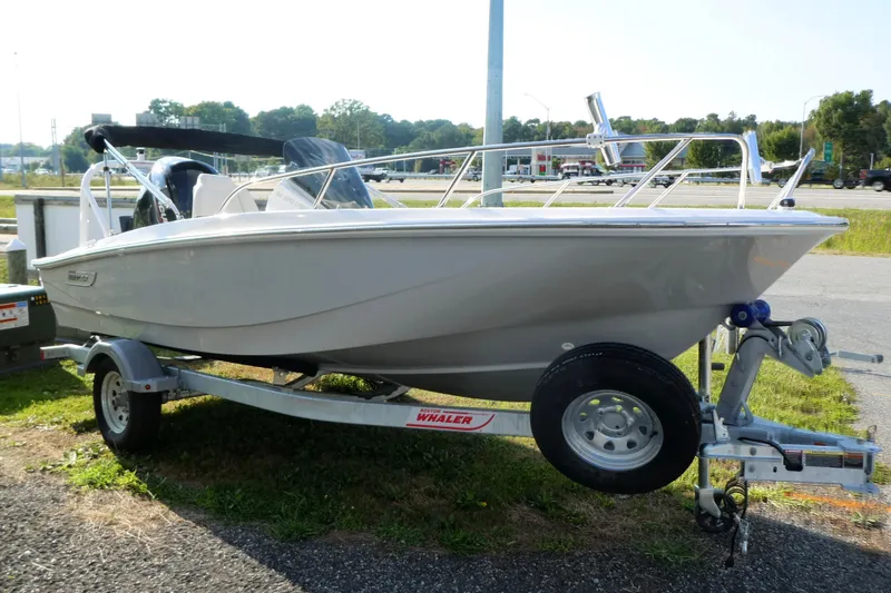 Slide: The Image of Boston Whaler 160 Super Sport 2024 - 0