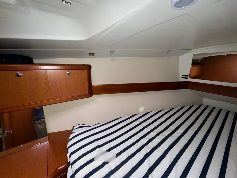 Slide: The Image of Beneteau Oceanis 37 2008 - 59