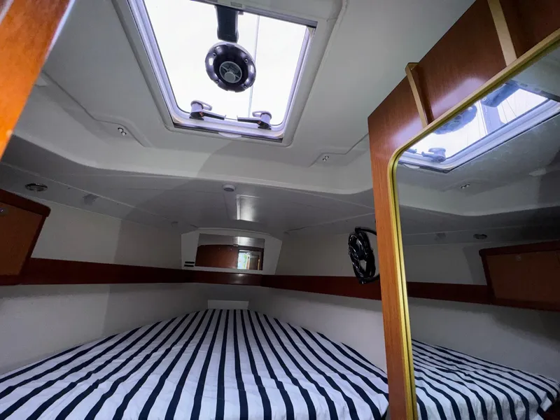 Slide: The Image of Beneteau Oceanis 37 2008 - 64