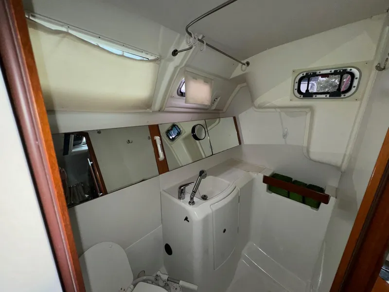 Slide: The Image of Beneteau Oceanis 37 2008 - 71