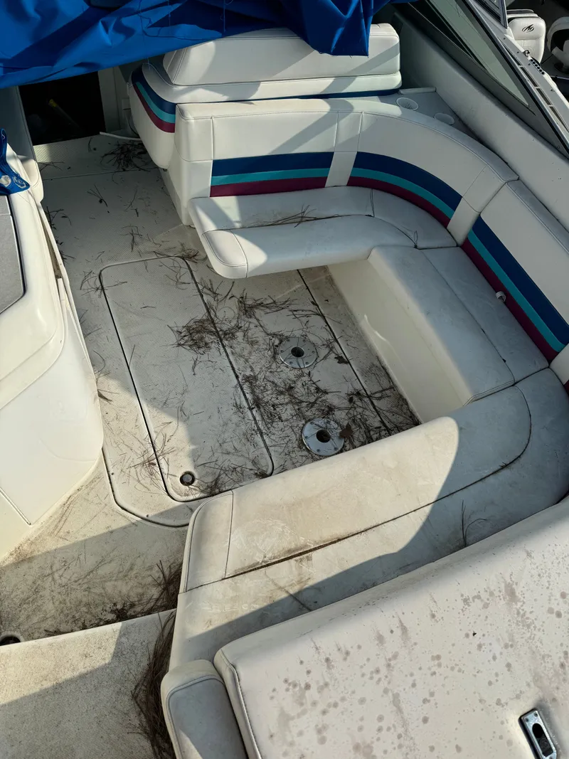 Slide: The Image of Formula 280SS Sun Sport 1997 - 4