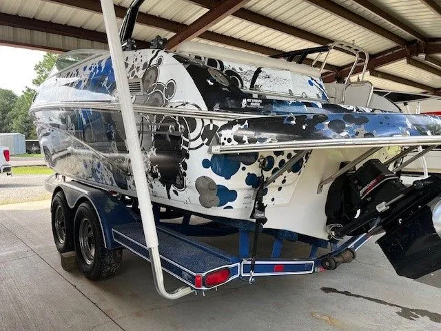 Slide: The Image of Crownline Boats 240 Br 2004 - 4