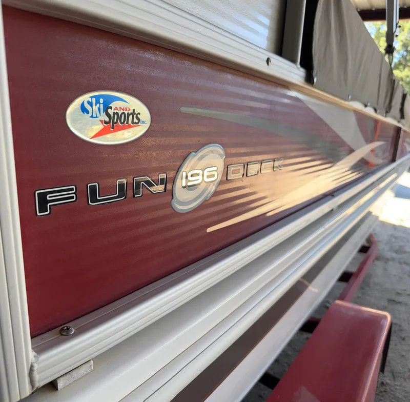 Slide: The Image of 2015 Hurricane Fun Deck 196 boat with Ski and Sports logo. - 3