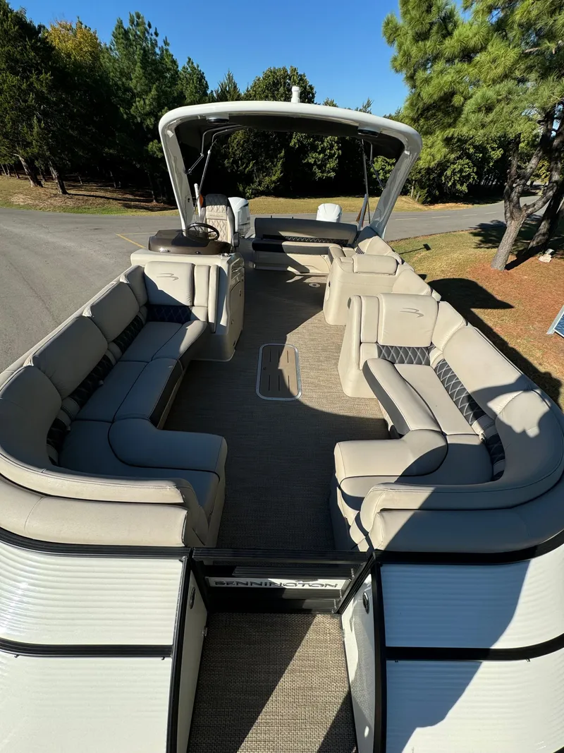 Slide: The Image of Bennington Q25 2019 - 10