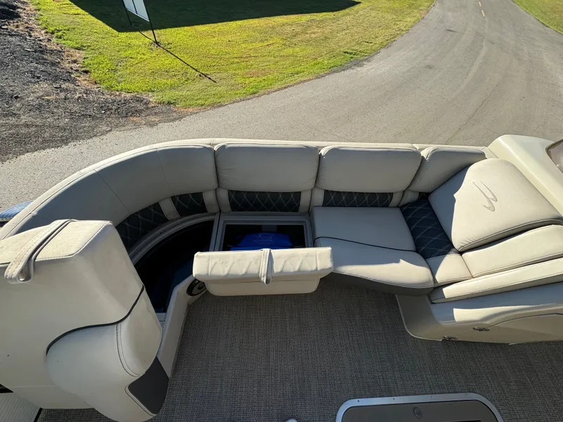 Slide: The Image of Bennington Q25 2019 - 6