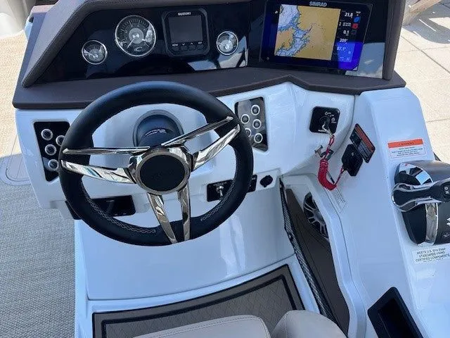 Slide: The Image of Crest Caribbean Platinum 230 SLRC 2024 - 11