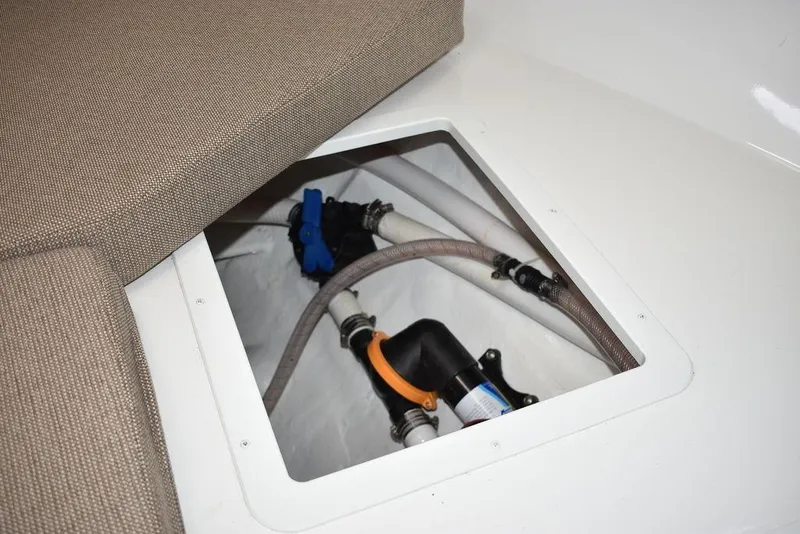 Slide: The Image of Steiger Craft 31 Miami 2023 - 115