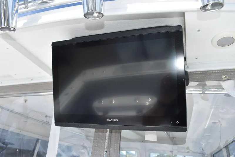 Slide: The Image of Steiger Craft 31 Miami 2023 - 51