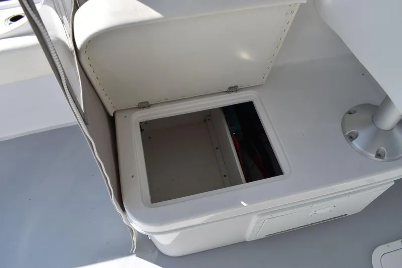 Slide: The Image of Steiger Craft 31 Miami 2023 - 57