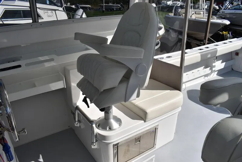 Slide: The Image of Steiger Craft 31 Miami 2023 - 71
