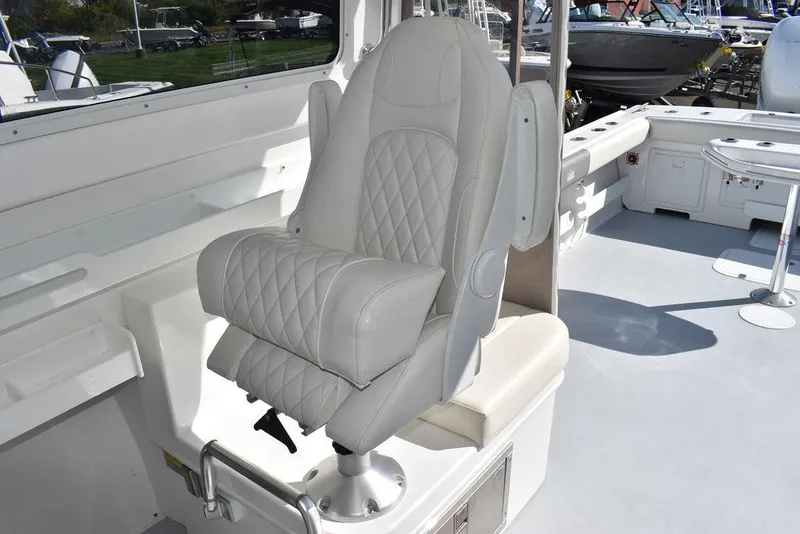 Slide: The Image of Steiger Craft 31 Miami 2023 - 76