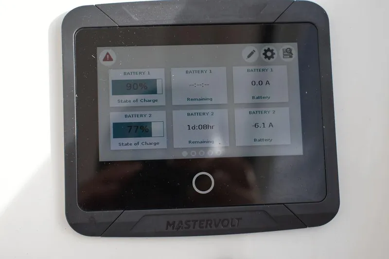 Slide: The Image of Steiger Craft 31 Miami 2023 - 95