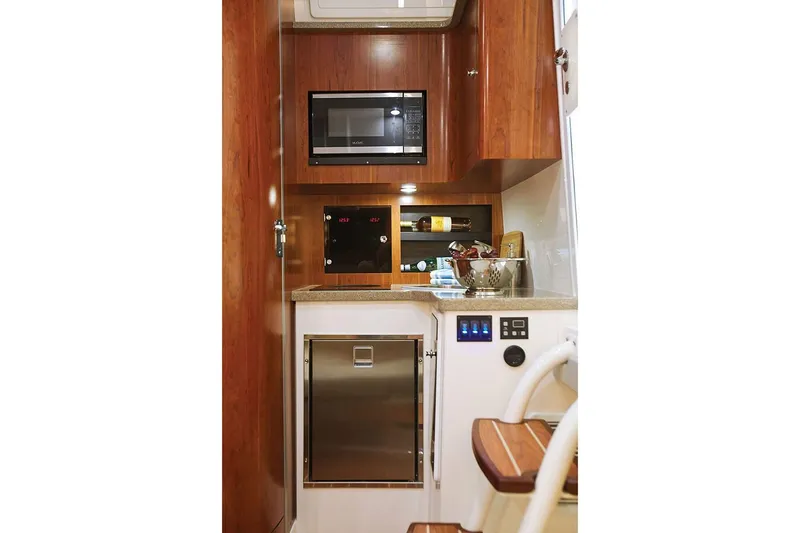 Slide: The Image of Manufacturer Provided Image - 7