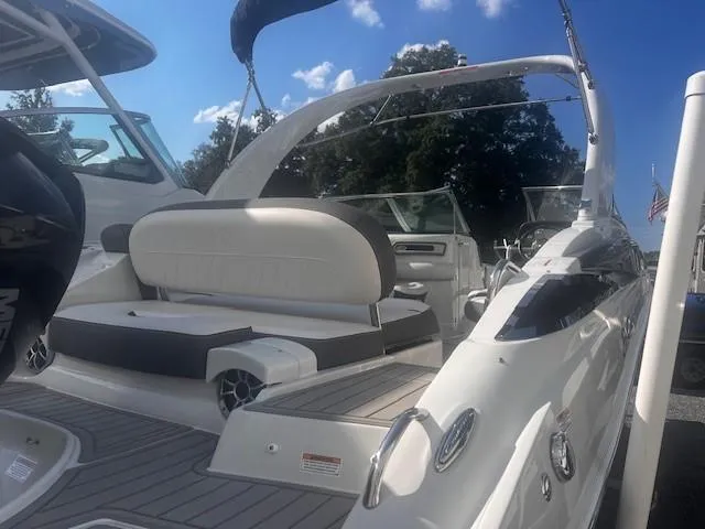 Slide: The Image of Crownline Boats Eclipse E255 XS 2021 - 2