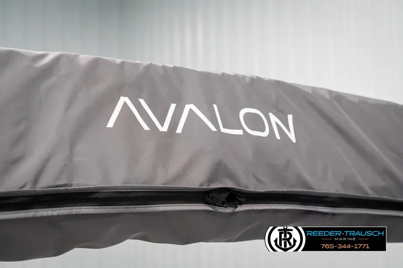 Slide: The Image of 2025 Avalon VEN RF cover with Reeder-Trausch Marine branding. - 41