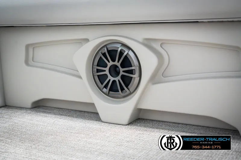 Slide: The Image of 2025 Avalon VEN RF boat speaker detail with Reeder-Trausch Marine branding. - 42