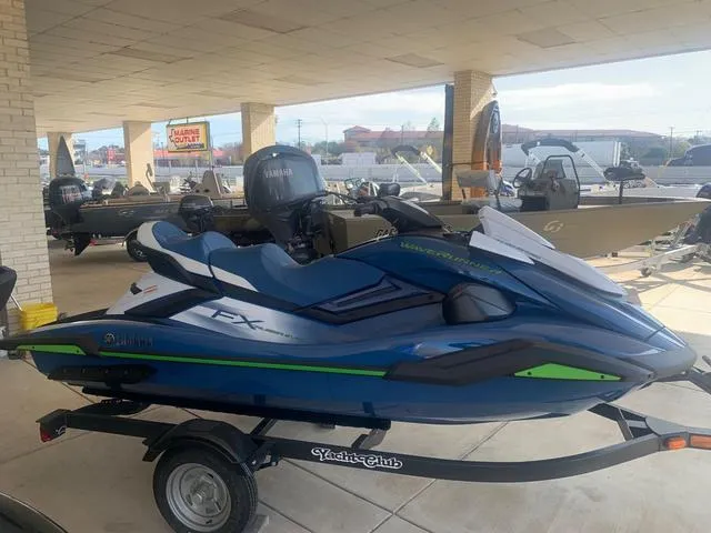 Slide: The Image of Yamaha FX Cruiser SVHO 2024 - 2