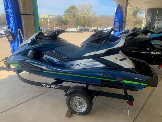 Slide: The Image of Yamaha FX Cruiser SVHO 2024 - 6