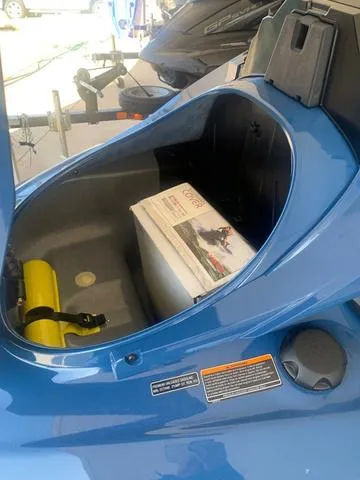 Slide: The Image of Yamaha FX Cruiser SVHO 2024 - 8