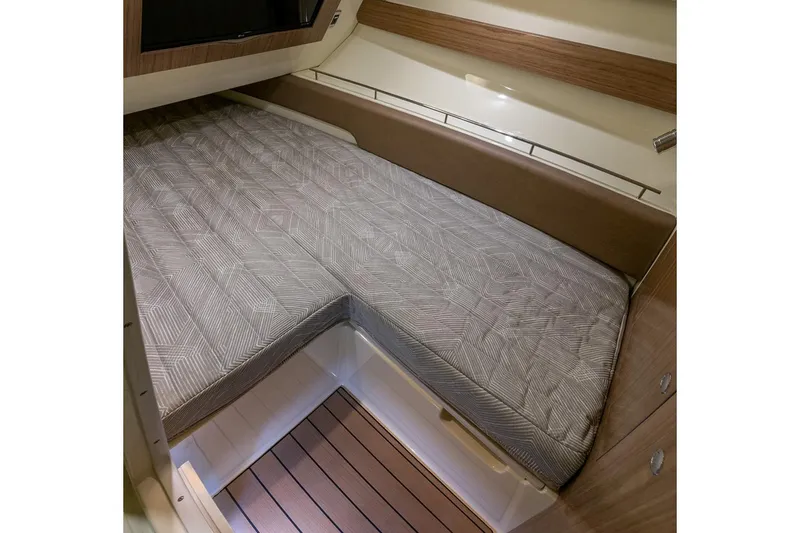 Slide: The Image of Manufacturer Provided Image - 18