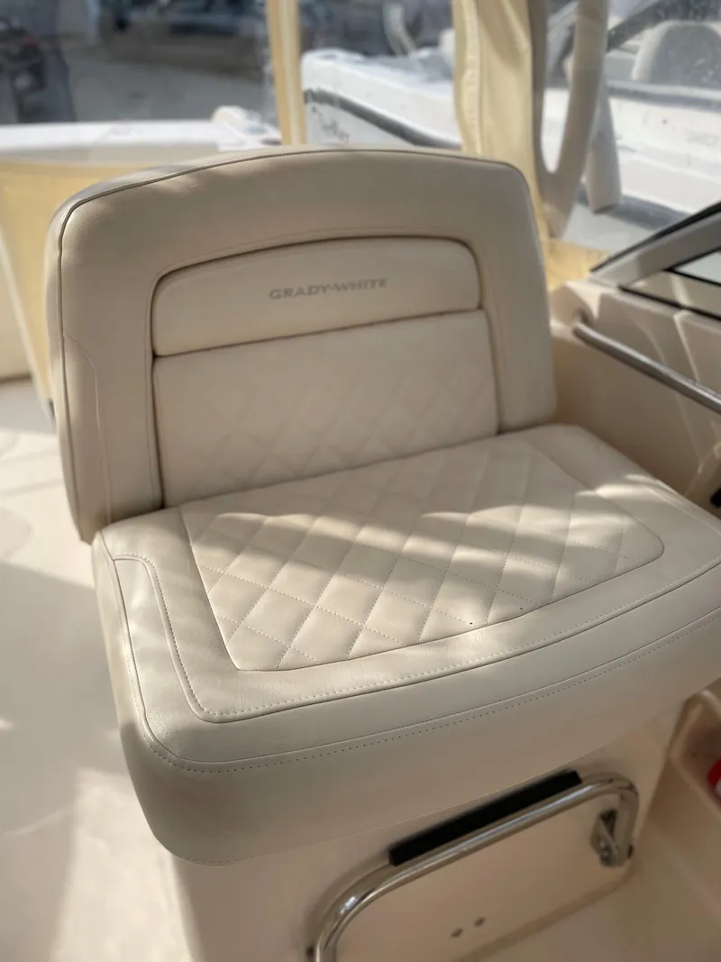 Slide: The Image of 2019 Grady-White 235 Freedom boat seat with quilted design and logo. - 4