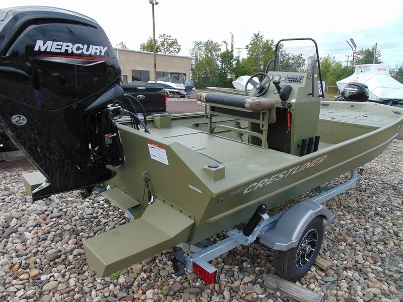 Slide: The Image of Crestliner 1860 Retriever Tunnel 2025 - 4