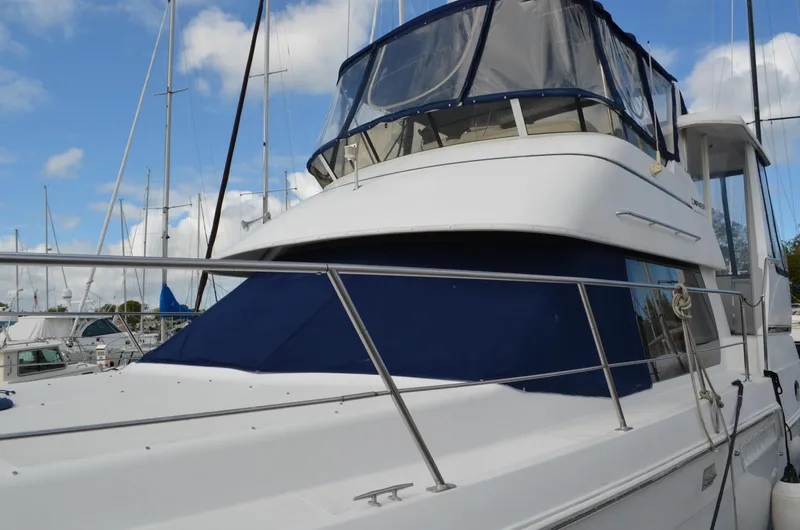 Slide: The Image of Carver 356 Aft Cabin Motor Yacht 2000 - 13