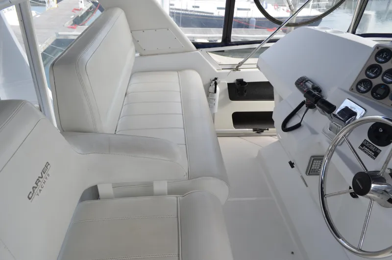 Slide: The Image of Carver 356 Aft Cabin Motor Yacht 2000 - 28