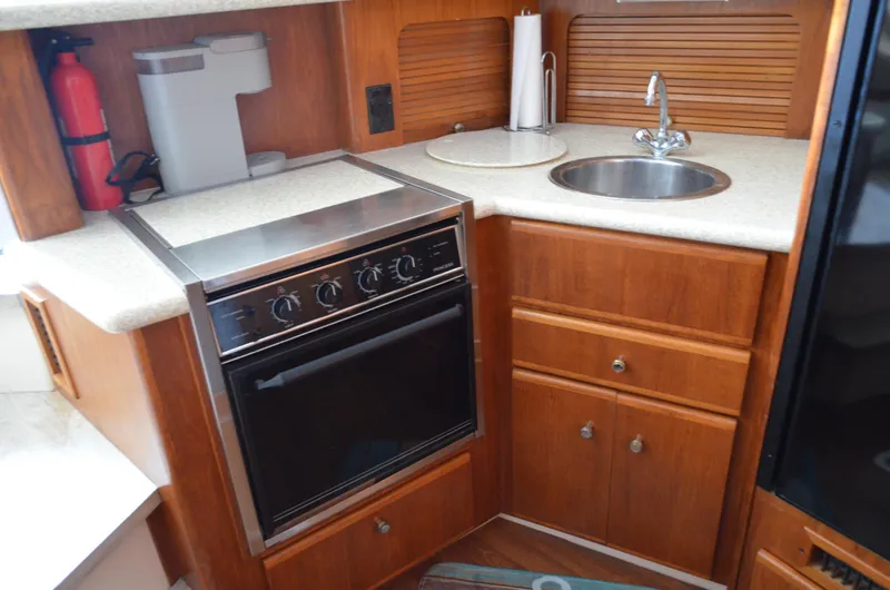 Slide: The Image of Carver 356 Aft Cabin Motor Yacht 2000 - 52