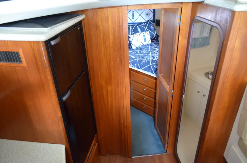 Slide: The Image of Carver 356 Aft Cabin Motor Yacht 2000 - 55