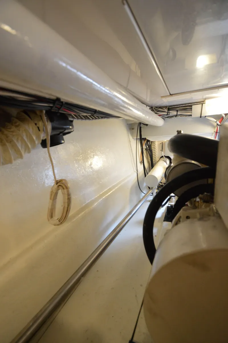 Slide: The Image of Post 42 Convertible 1998 - 75