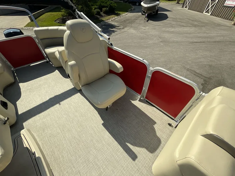 Slide: The Image of Premier 210 Sunsation RF 2023 - 166