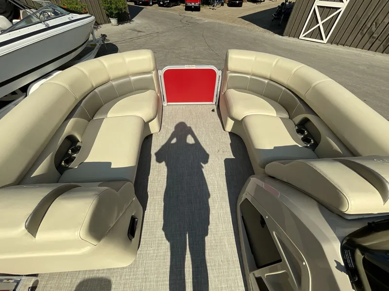 Slide: The Image of Premier 210 Sunsation RF 2023 - 203