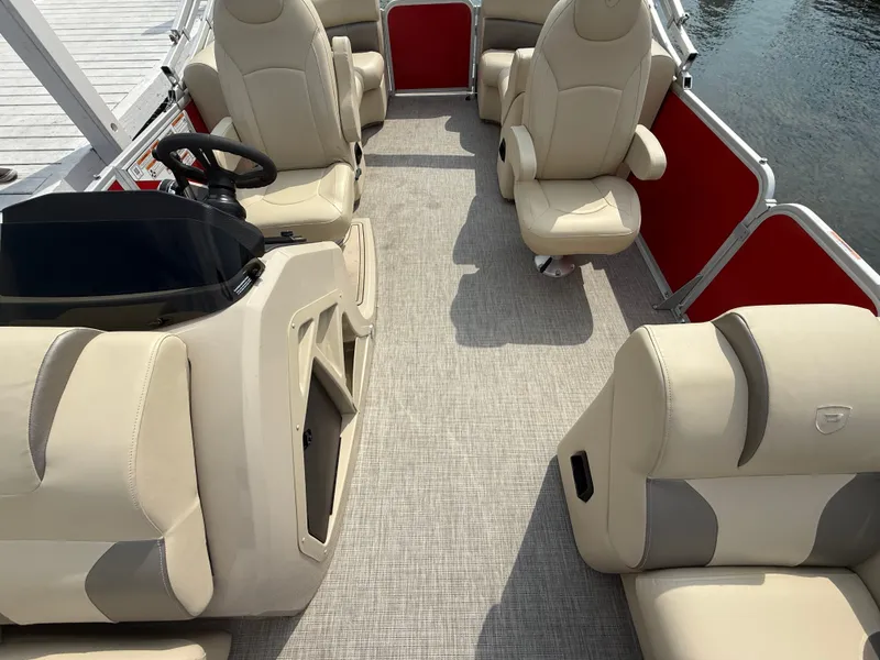 Slide: The Image of Premier 210 Sunsation RF 2023 - 194