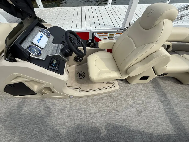 Slide: The Image of Premier 210 Sunsation RF 2023 - 226