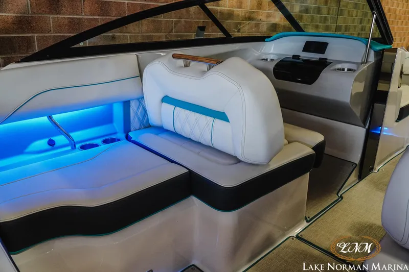 Slide: The Image of Regal LS2 Surf 2022 - 12