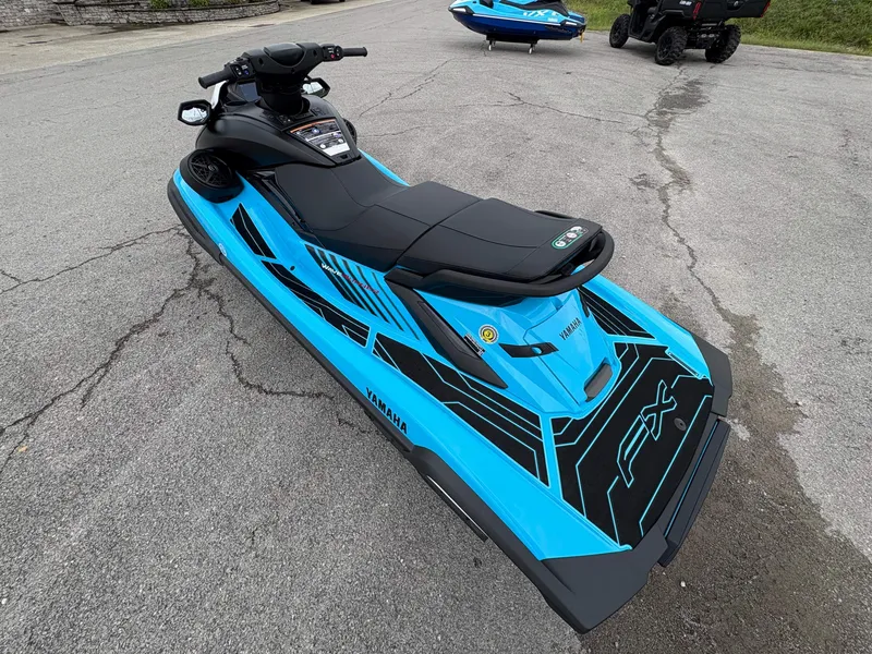 Slide: The Image of Yamaha Waverunner FX SVHO w/ Audio 2025 - 38