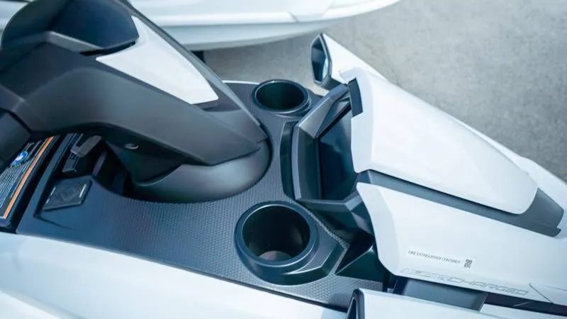 Slide: The Image of Yamaha Waverunner FX Cruiser SVHO w/ Audio 2025 - 14