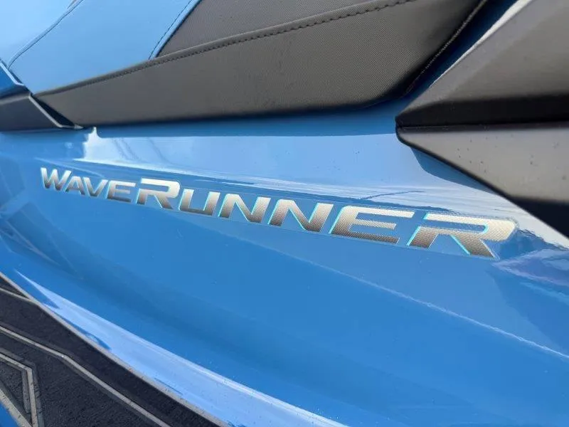 Slide: The Image of Yamaha WaveRunner FX Limited SVHO 2025 - 18