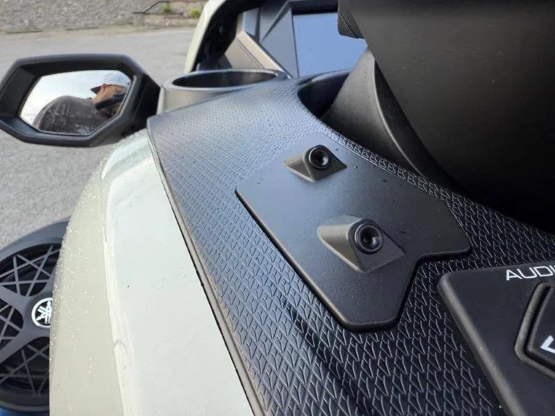 Slide: The Image of Yamaha WaveRunner FX Limited SVHO 2025 - 27