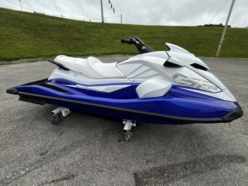 Slide: The Image of Yamaha Waverunner GP SVHO w/ Audio 2025 - 12