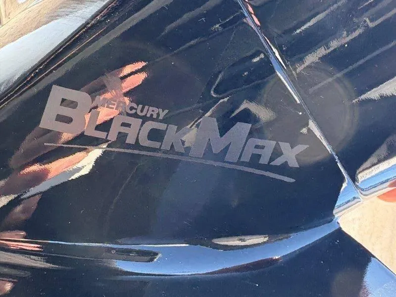 Slide: The Image of Chaparral 21 SSi 2025 - 34