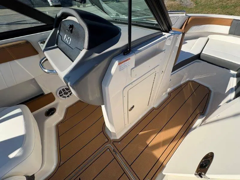 Slide: The Image of Chaparral 21 SSi 2025 - 53