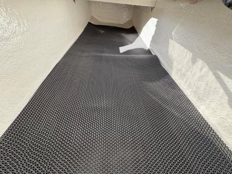 Slide: The Image of Chaparral 21 SSi 2025 - 75