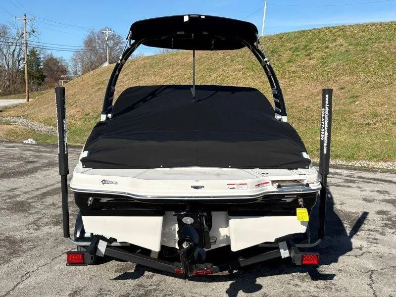 Slide: The Image of Chaparral 21 SSi 2025 - 96