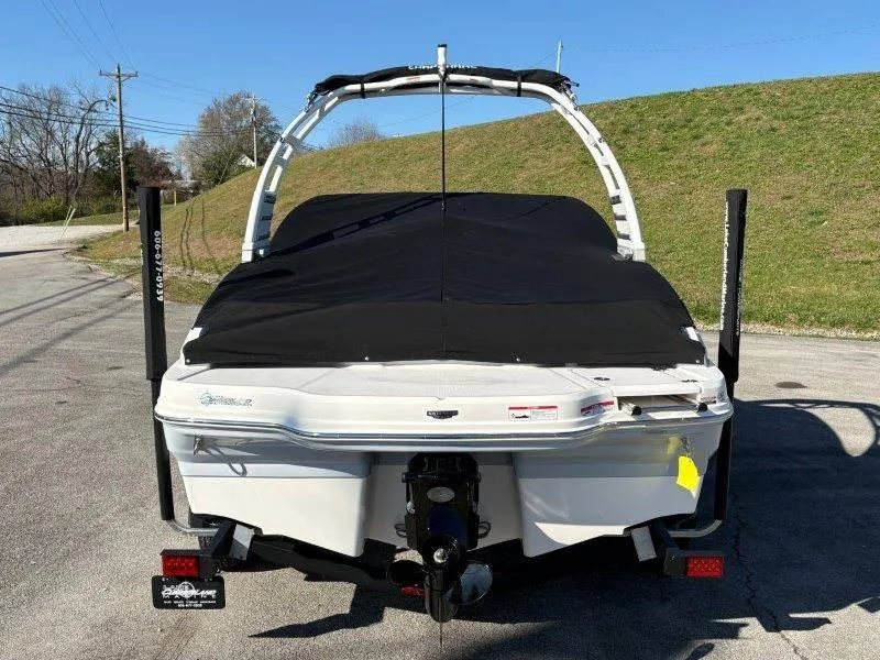 Slide: The Image of Chaparral 21 SSi Ski & Fish 2025 - 18