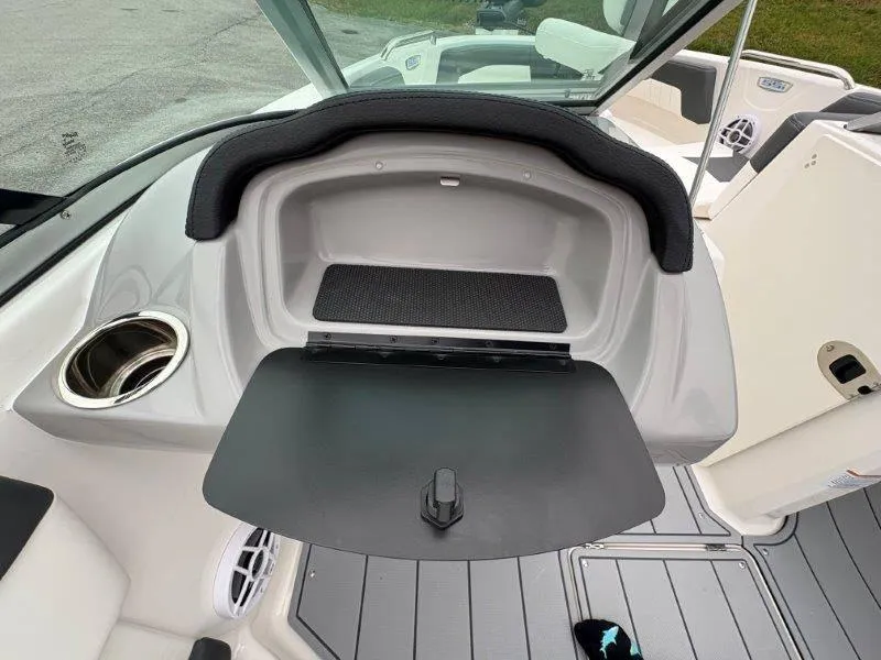 Slide: The Image of Chaparral 21 SSi Ski & Fish 2025 - 50