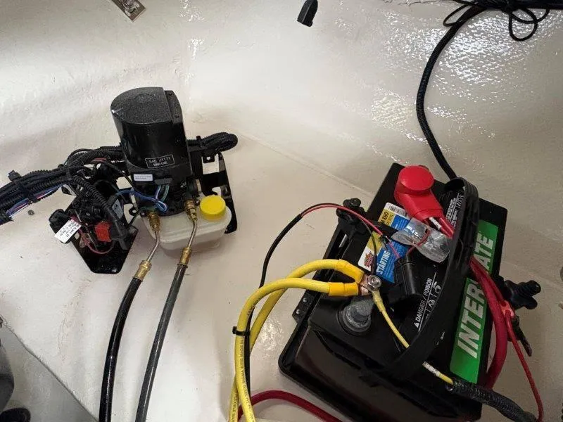 Slide: The Image of Chaparral 21 SSi Ski & Fish 2025 - 75