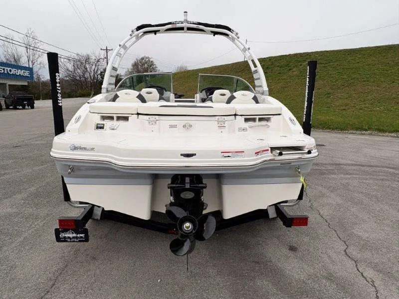 Slide: The Image of Chaparral 21 SSi Ski & Fish 2025 - 85