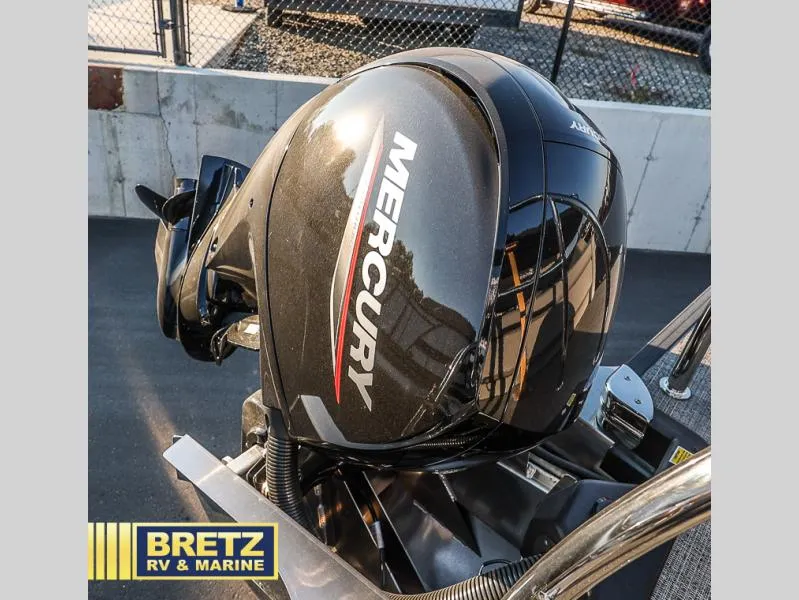 Slide: The Image of Mercury outboard motor on 2025 Aria Cast-N-Cruise A22CC boat at Bretz RV & Marine. - 15